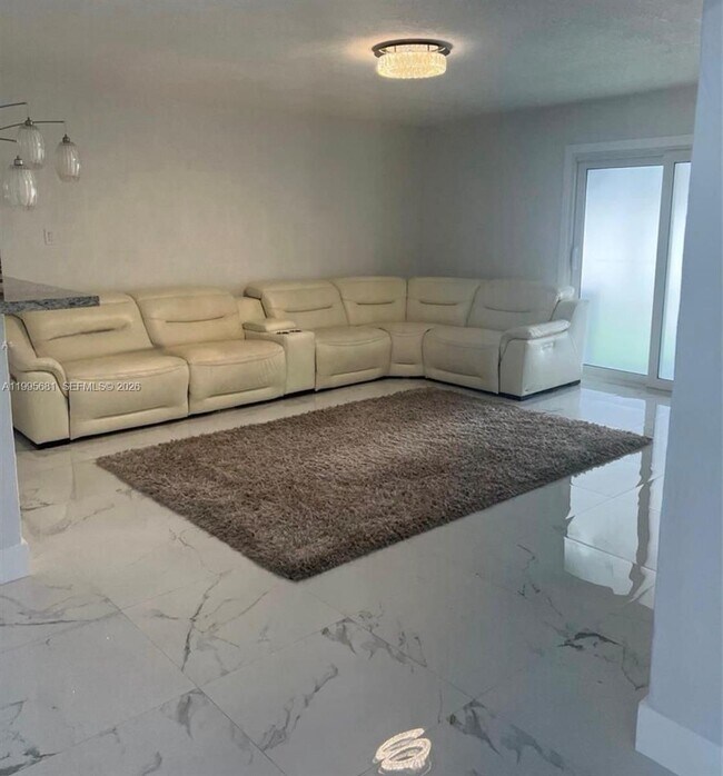 Photo - 19314 SW 121st Ct