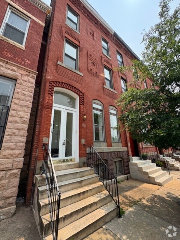 Building Photo - 2009 Madison Ave Rental