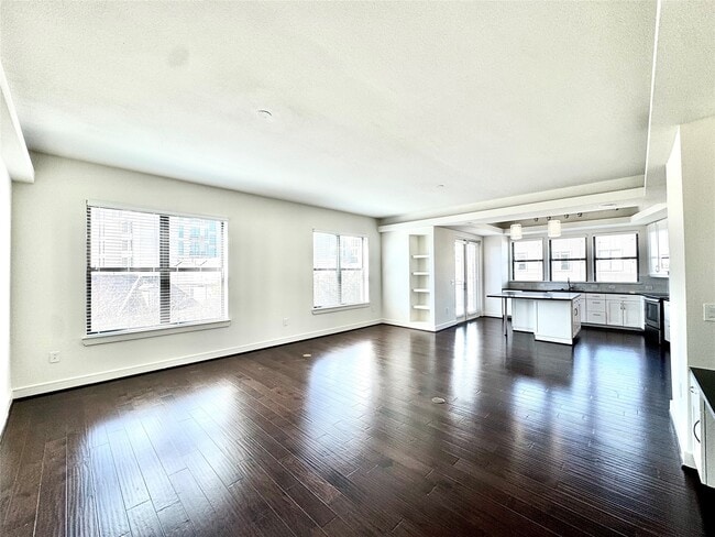 Building Photo - 2303 Mid Ln Unit 728