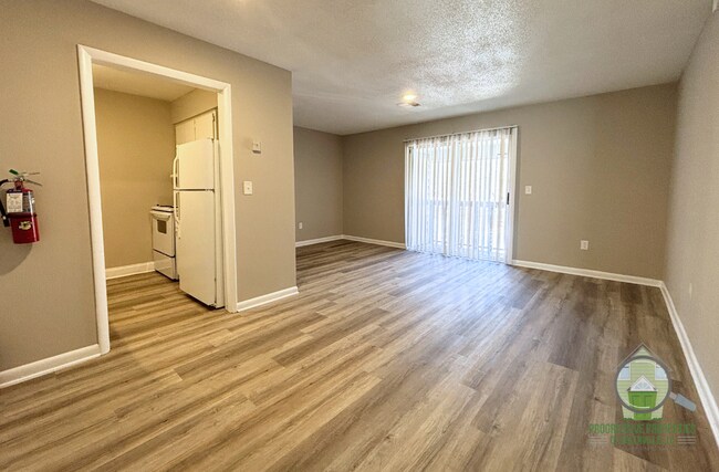 Photo - 500 Fairview St Unit C6