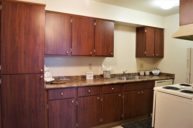 Photo - Ashbrier and Sandalwood