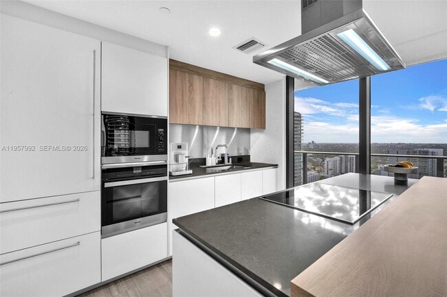 Photo - 1000 Brickell Plaza Unit 3112