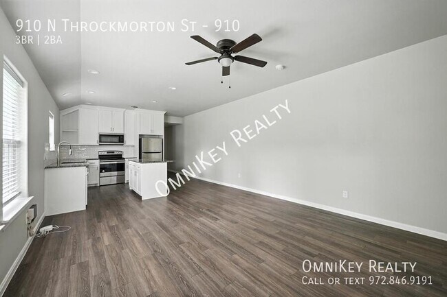 Photo - 910-914 N Throckmorton St Unidad 910