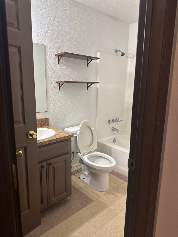 Photo - 110 Farm to Market 82 Unit downstairs