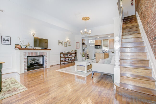 Photo - 1631 4th St NW Unit A