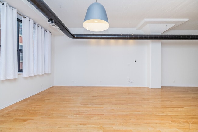 Photo - 1021 S State St Unit 308