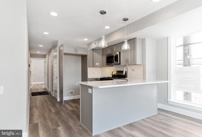 Photo - 1419 Poplar St Unidad 2