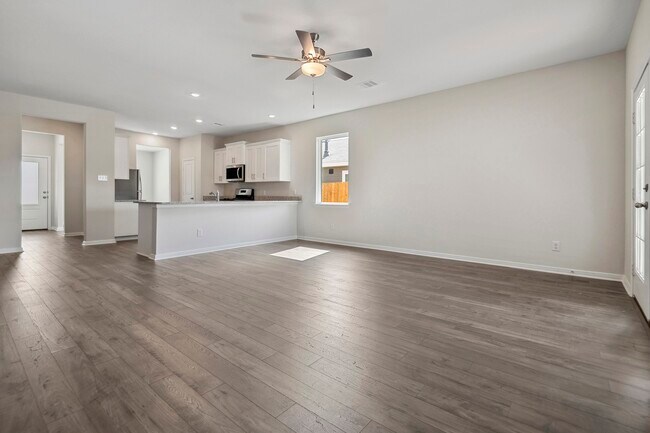 Photo - 16448 Blossom Grv Dr