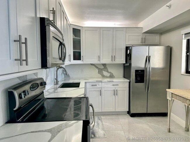400 Ocean Trail Way Unit 406