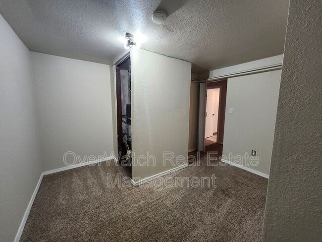 Photo - 1550 Medfra St