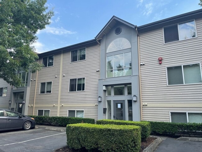 Photo - English Gardens Apartments