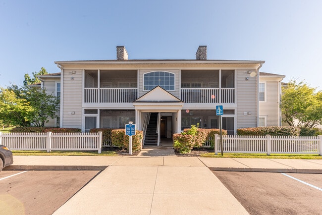Photo - 2646 S Knightsbridge Cir