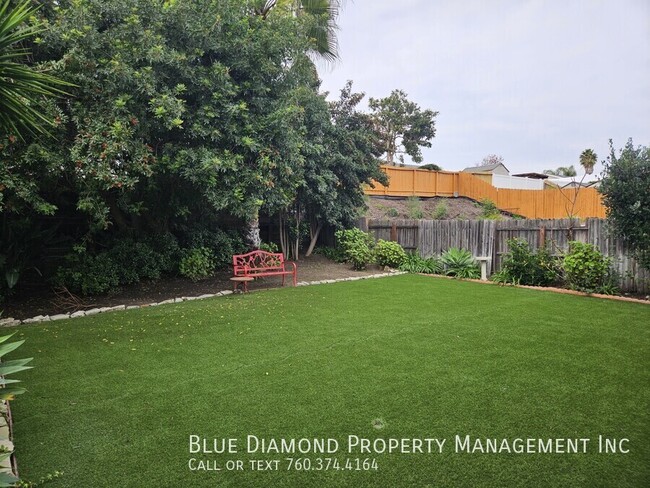 Photo - 1615 Peacock Blvd