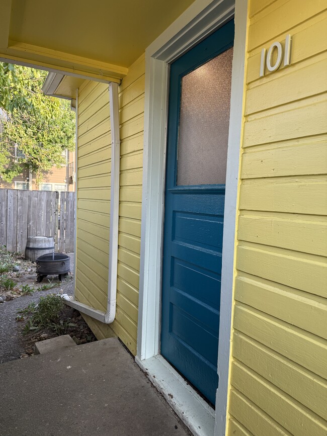 Photo - 1021 SW 10th St Unit 101