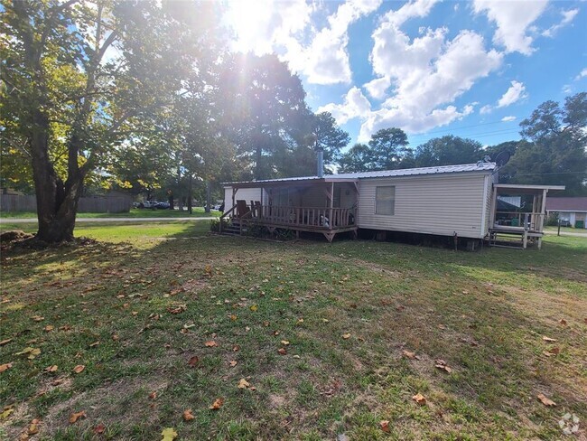 Building Photo - 302 N Holly Ave Rental