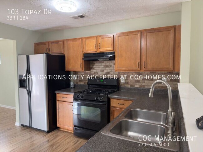 Photo - 103 Topaz Dr