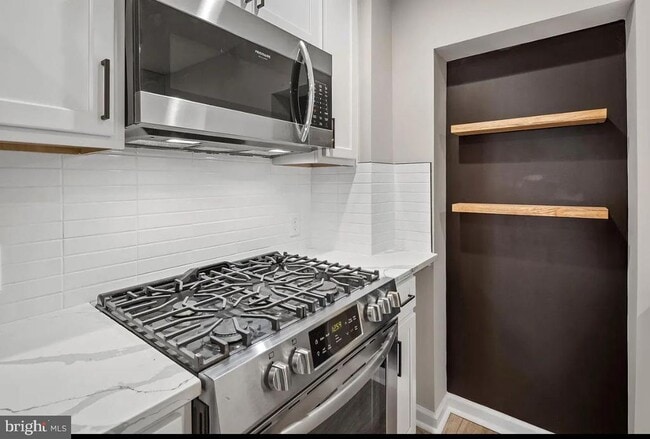 Photo - 109 Bloomsberry St