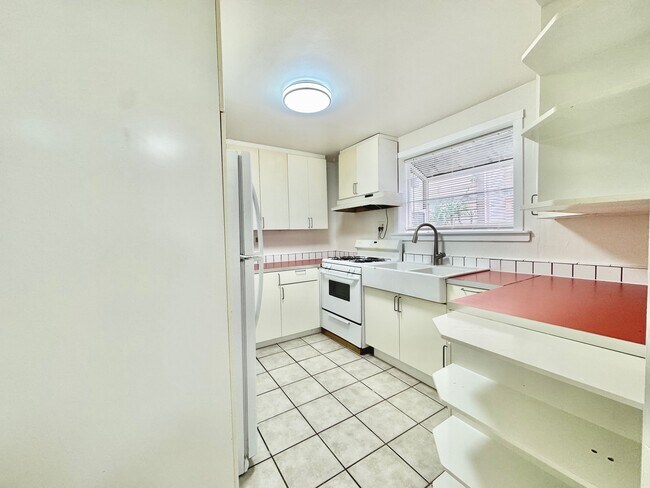 Photo - 3110 Martin Luther King Jr Way