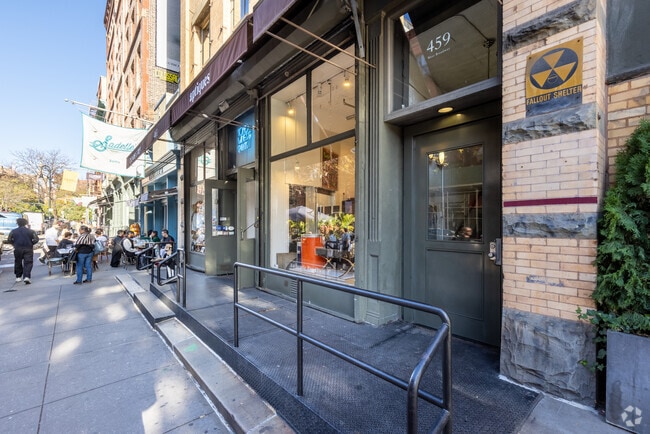 Entrance - 457-461 W Broadway