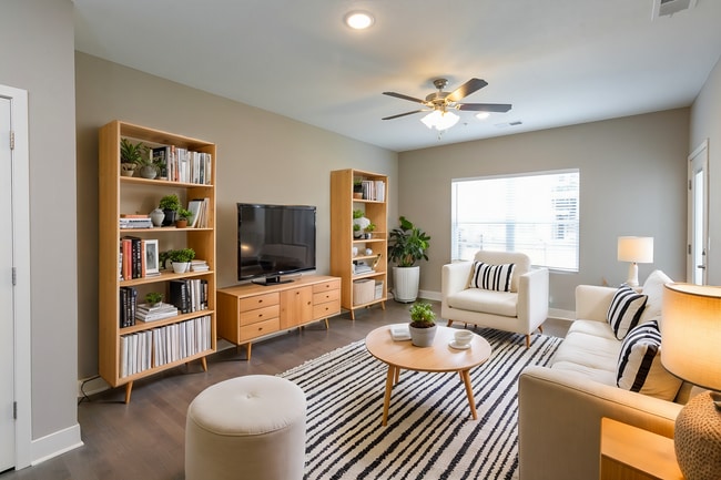 Photo - 5511 NE 80th Ter