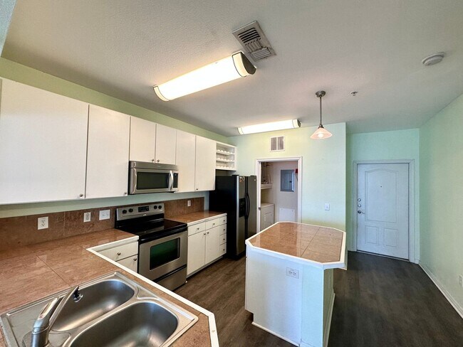 Photo - 2/2 Condo Near UT! Unit 312