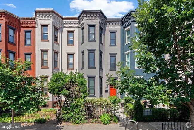 Building Photo - 1932 15th St NW Unit 3 Rental