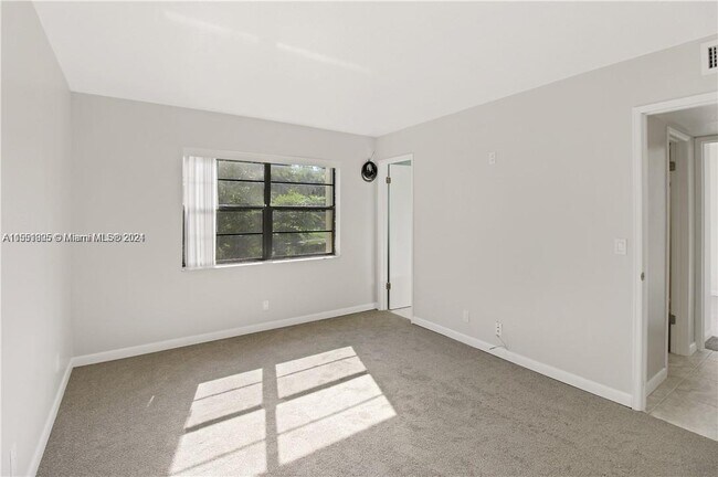 Photo - 3236 NW 104th Ave