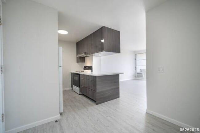 Photo - Fully Remodeled 1BR/1BA/1PKG Unit in Waialae Gardens (Kahala)