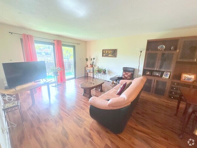Building Photo - 998 Massachusetts Ave Unit 60 Rental