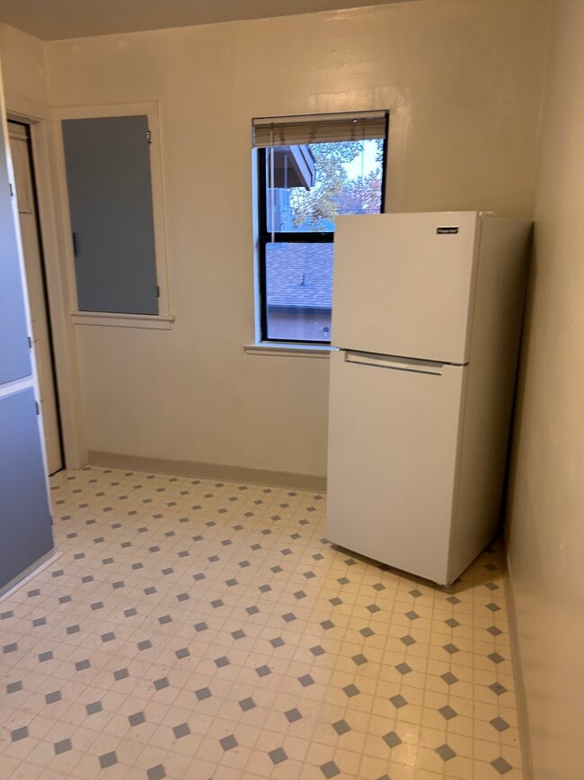 Photo - 226 Elefa St Unit B