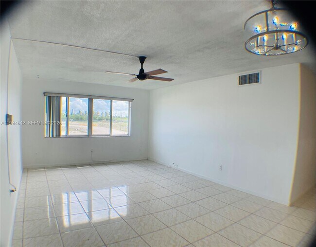 Photo - 14830 Naranja Lakes Blvd Unidad A2K