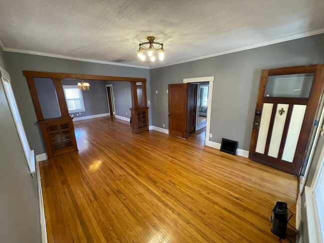 Photo - Bright and spacious 1 bedroom apartment Unit 1