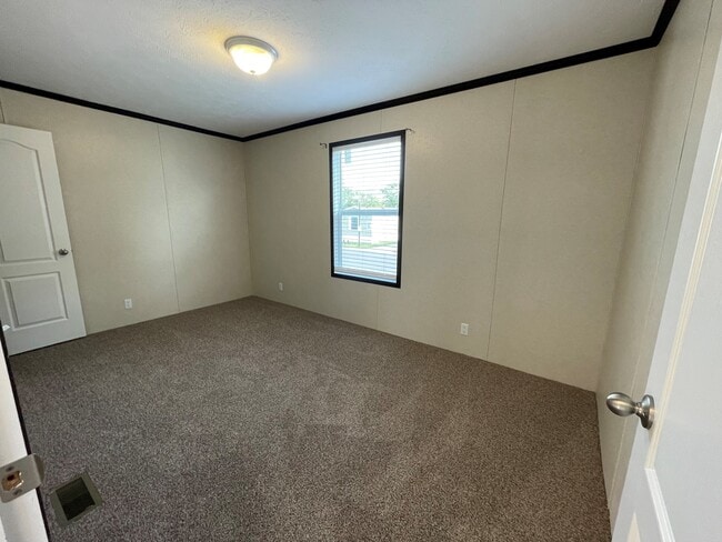 Photo - 56 Borman Ave