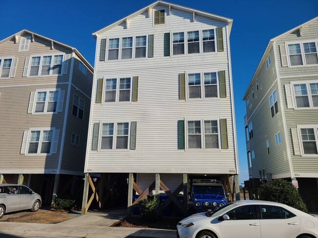 Photo - 3 Bedroom 2 1/2 bath unfurnished Townhouse located in Surf City-Ocean views