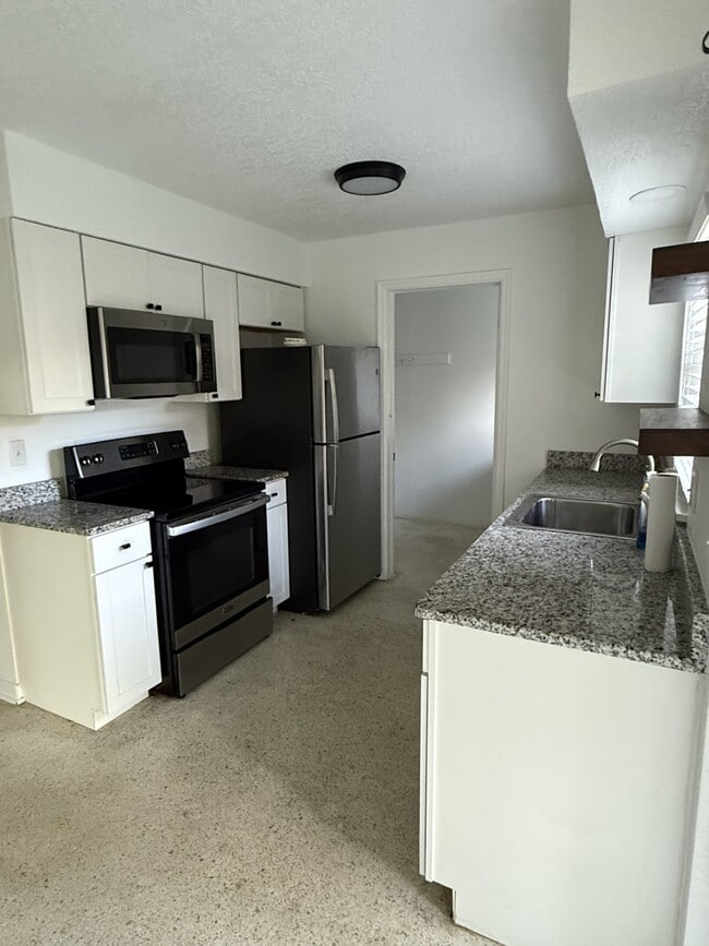 Photo - 2005 E Jefferson St