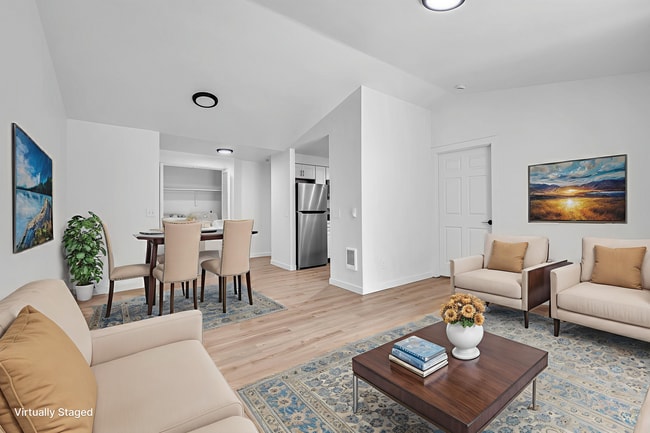 Building Photo - 2 Bedrooms 2 Bathrooms Available now - Was... Unit B-109 Rental