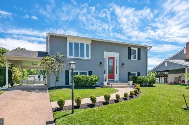 Building Photo - 4223 Lees Corner Rd