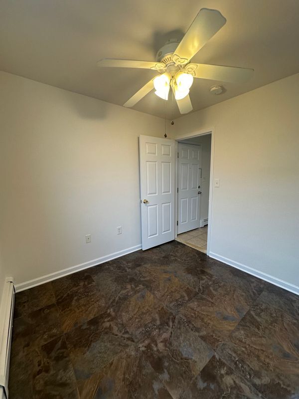 Photo - 202 S 5th St