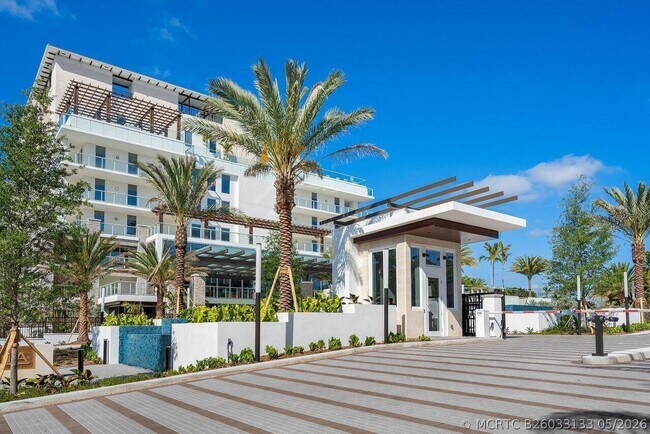 Photo - 200 SE Mizner Blvd Unit 211