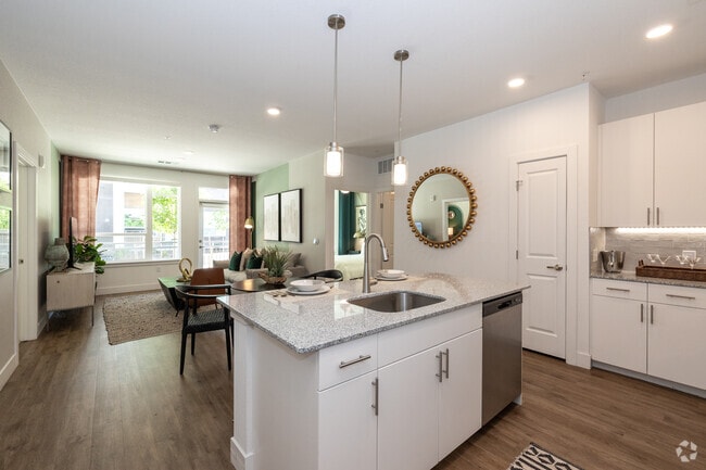 2BR, 2BA - 1,133SF - Kitchen
