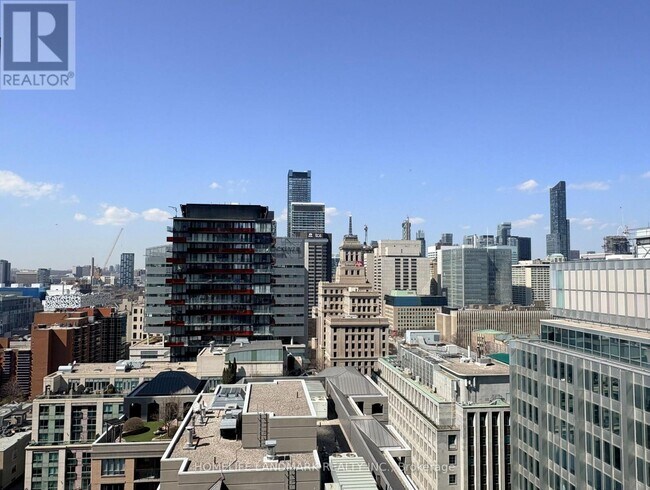 Photo - 126 Simcoe St Unit 2206