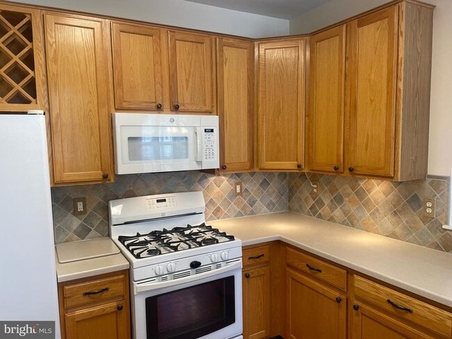 Photo - 20389 Radcliff Terrace