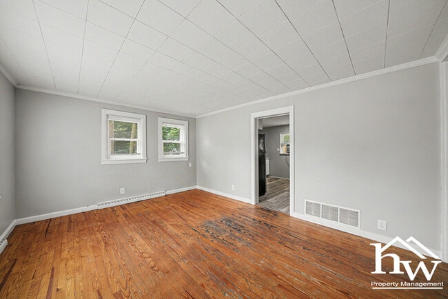 Photo - Three bedroom in Mishawaka
