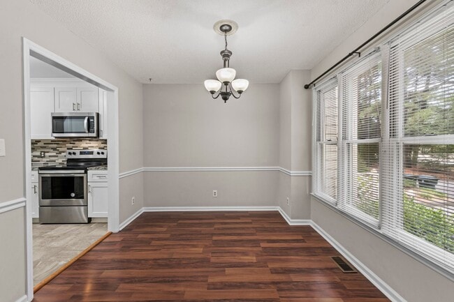 Photo - Updated and Adorable! 2 Bedroom Townhome in N/E Raleigh near REX, Glenwood, & Crabtree - Pet Fri...