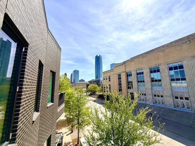Building Photo - Large, Two-Story Condo in Downtown OKC, Civc Centre Flats!!
