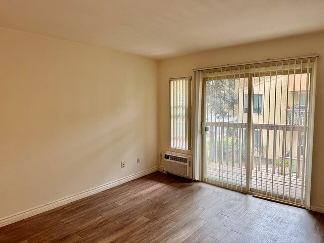 6012 Rancho Mission Rd Unit 312