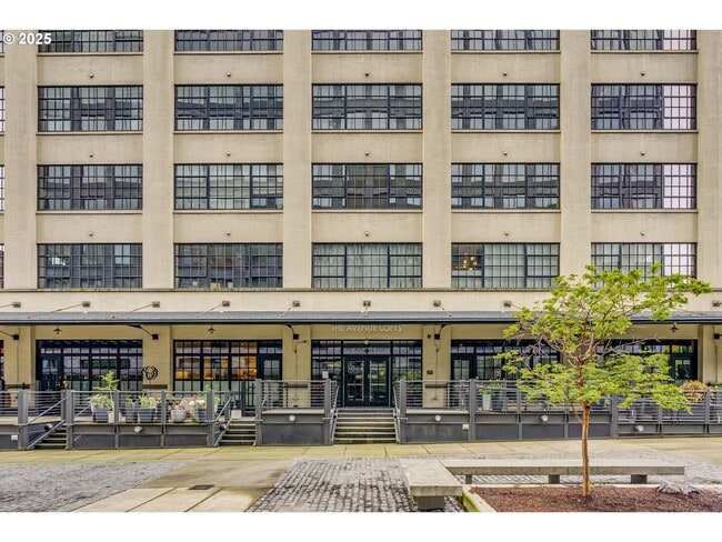 Building Photo - Popular Pearl Rental