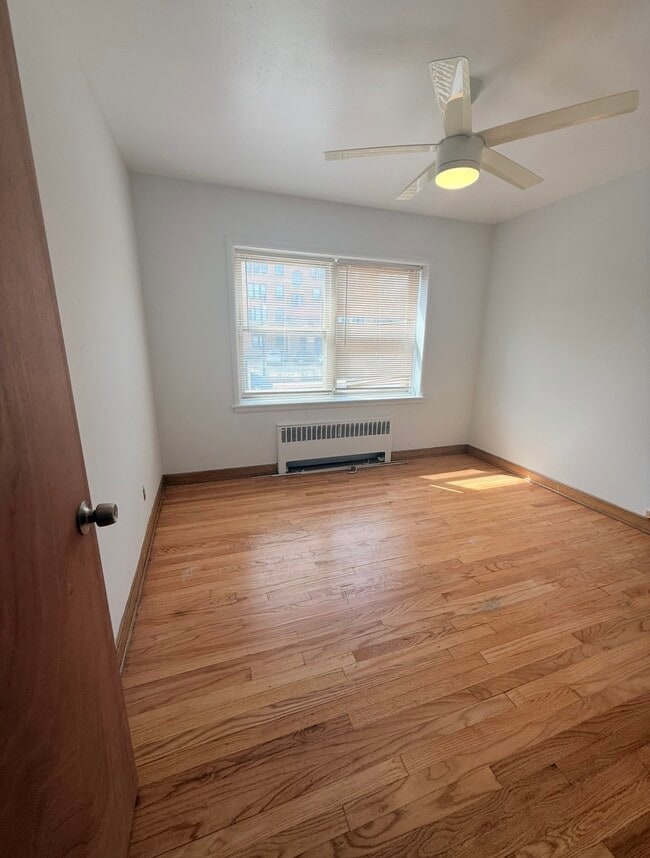 Photo - 4002 N Farwell Ave Unit 6
