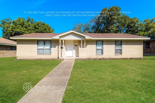 Building Photo - 805 Poinsettia Dr Rental