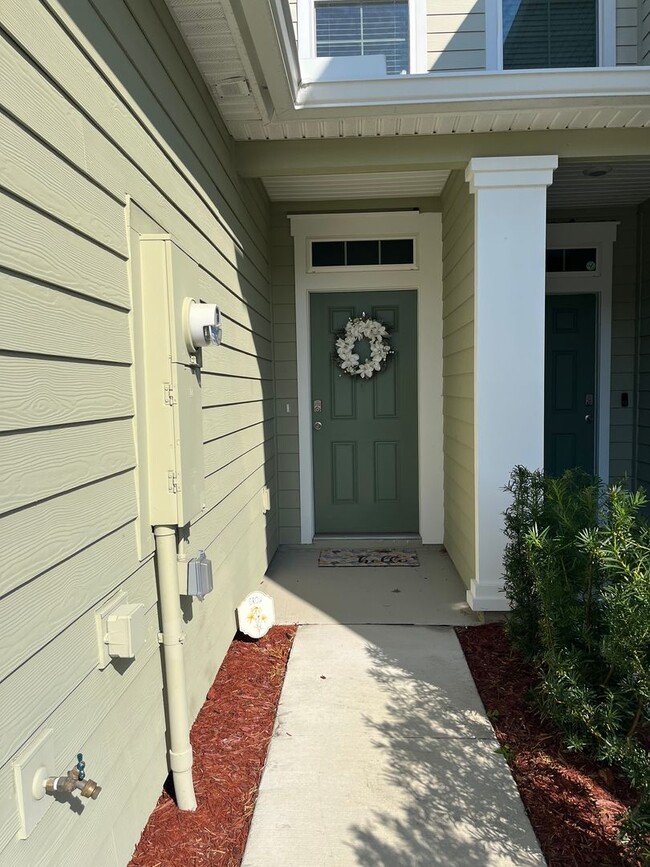 Photo - Town Home in The Trails -2 Primary Suites!!